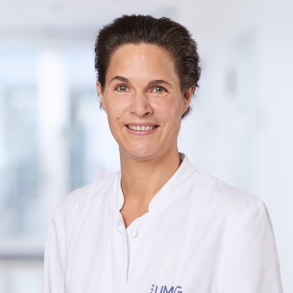 Dr. Sabine Alt-Epping